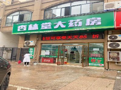 赣州铝塑板门头招牌的特点。